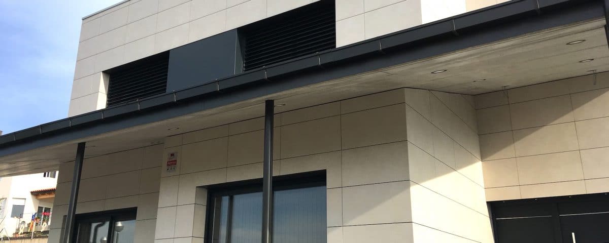 Habitatge unifamiliar aïllat